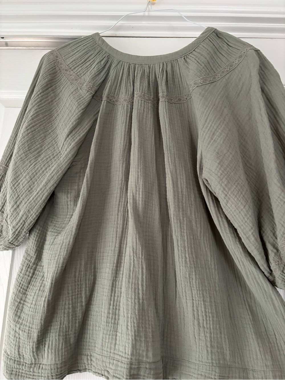 Marine Layer Wren Puff Sleeve Top - Faded Olive - Picture 2 of 4